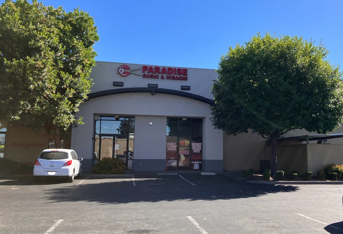 Hikuni Japanese Seafood & Steakhouse
